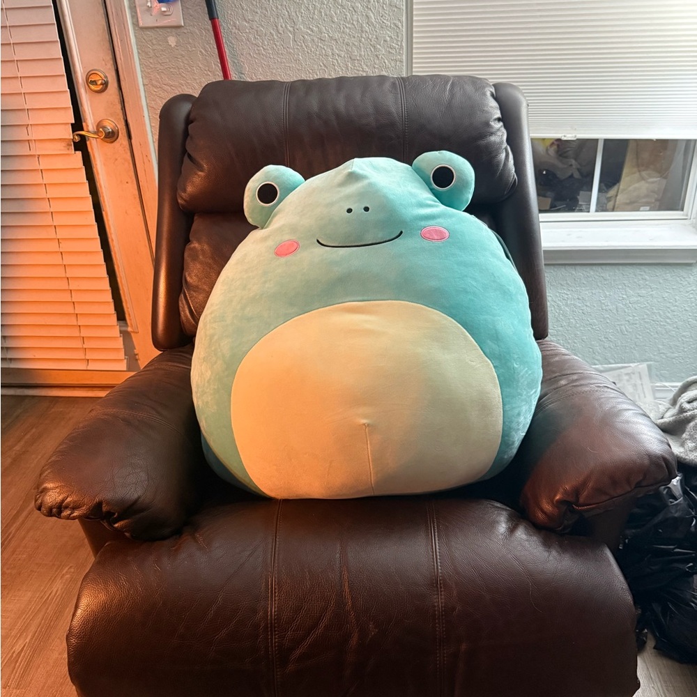 Squishmallows Large 22” Teal green and Cream Frog Plush - New